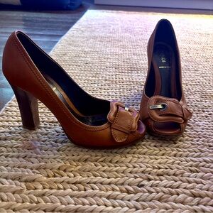 Fendi B Buckle Open Toe Cognac Pump  (36.5)